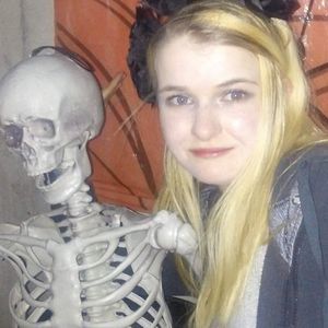 Meet your Posher, Alyson